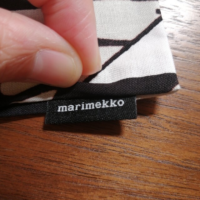 marimekko(マリメッコ)のMarimekko　マリメッコ　クッションカバー インテリア/住まい/日用品のインテリア小物(クッションカバー)の商品写真