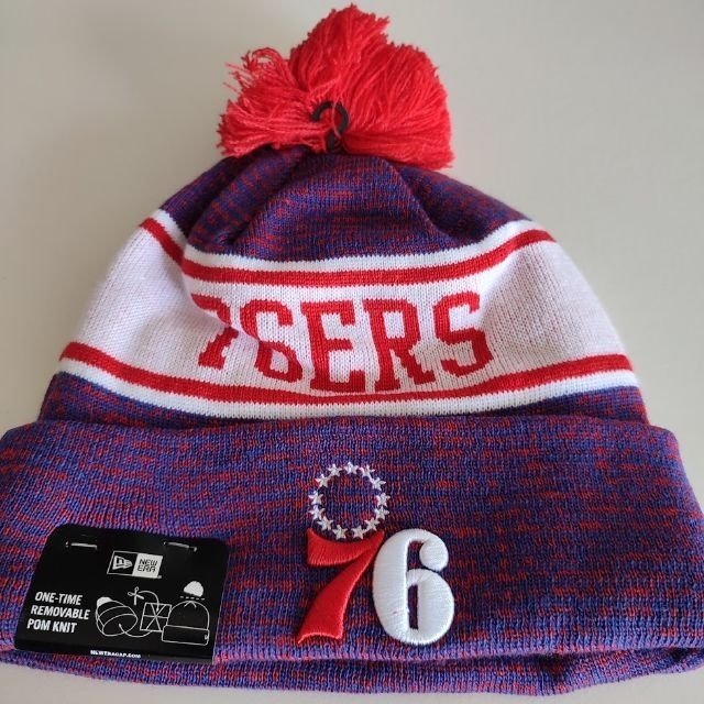 NEW ERA(ニューエラー)の【新品】ニューエラ NBA フィラデルフィア 76ers ビーニーキャップ メンズの帽子(ニット帽/ビーニー)の商品写真