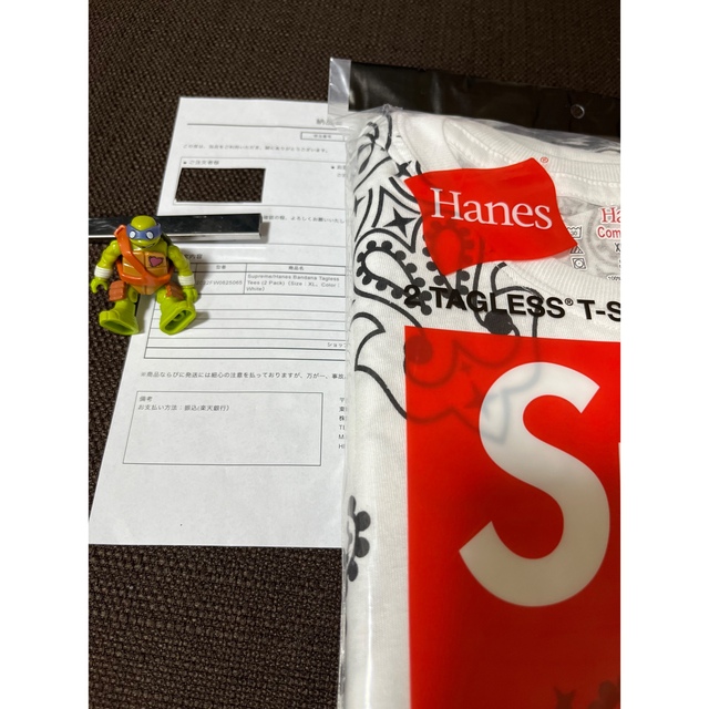 Supreme(シュプリーム)の１枚　XLサイズ supreme Hanes Bandana Tee 新品 メンズのトップス(Tシャツ/カットソー(半袖/袖なし))の商品写真