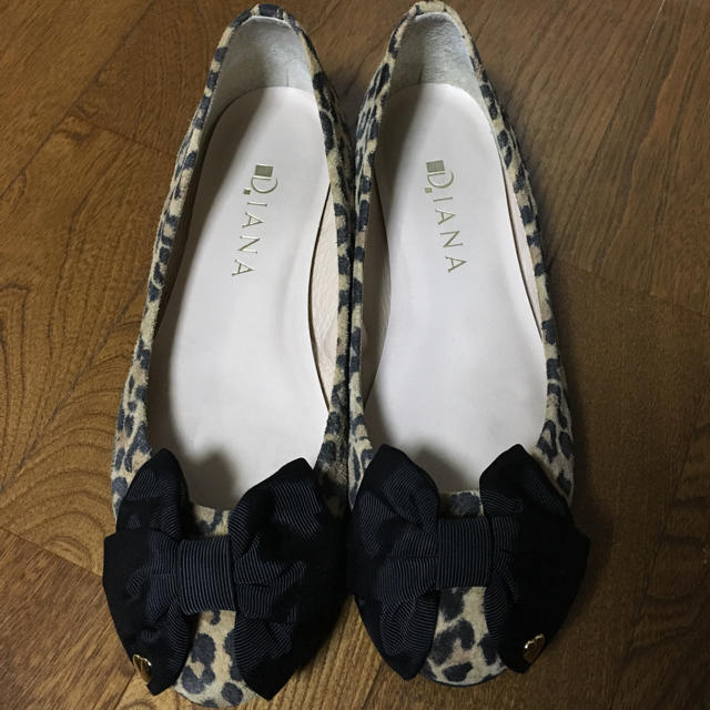DIANA(ダイアナ)のダイアナ リボンフラットパンプス レディースの靴/シューズ(バレエシューズ)の商品写真