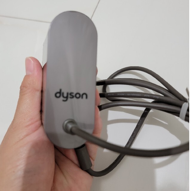 Dyson(ダイソン)のダイソン　コードレス掃除機 スマホ/家電/カメラの生活家電(掃除機)の商品写真