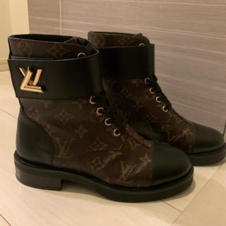 ルイヴィトン(LOUIS VUITTON)の最終値下げ中ヴィトンブーツ　ワンダーランドライン　36(ブーツ)