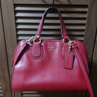 コーチ(COACH)のコーチ　赤　ショルダーバッグハンドバッグ　2way(ショルダーバッグ)