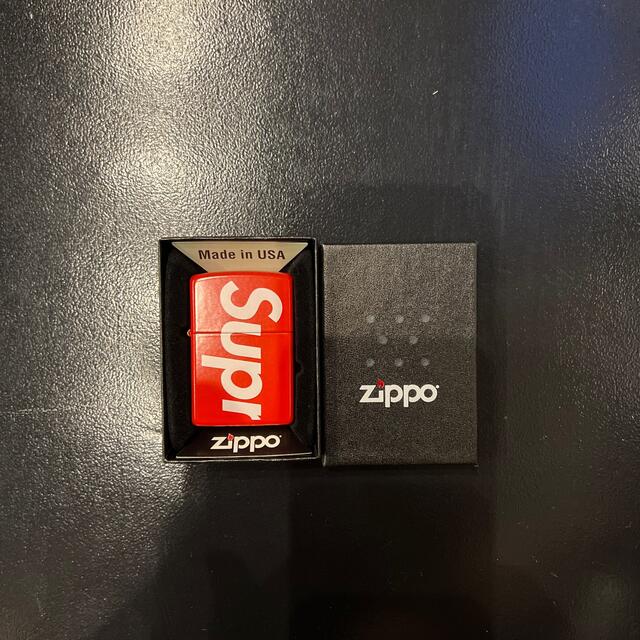 【送料無料】新品、未使用　SupremeのZippoライター