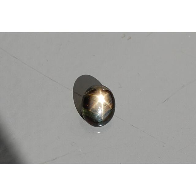 ブラックスターサファイアルース　5,30ct