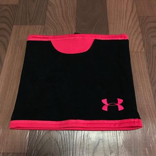 アンダーアーマー(UNDER ARMOUR)のアンダーアーマー リバーシブル ネックウォーマー ブラック ピンク 4650(ネックウォーマー)