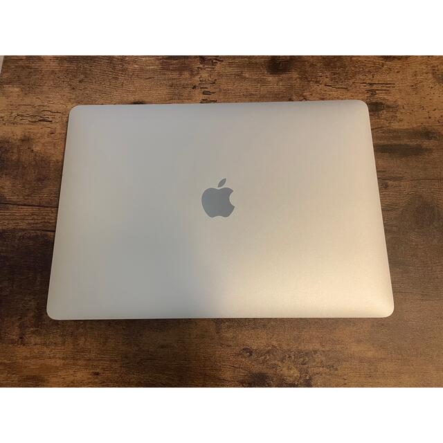 MacBook Air M1チップ　8GB SSD256GB