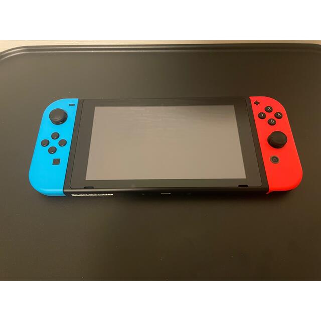 Nintendo Switch(ニンテンドースイッチ)のNintendo Switch JOY-CON(L) ネオンブルー/(R) ネオ エンタメ/ホビーのゲームソフト/ゲーム機本体(家庭用ゲーム機本体)の商品写真