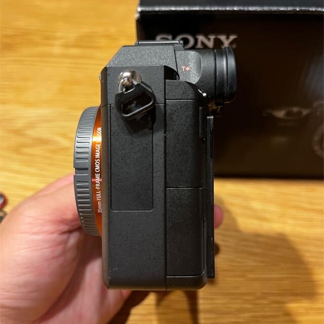 SONY(ソニー)のSONY α7Ⅲ ILCE-7M3 ボディ スマホ/家電/カメラのカメラ(ミラーレス一眼)の商品写真