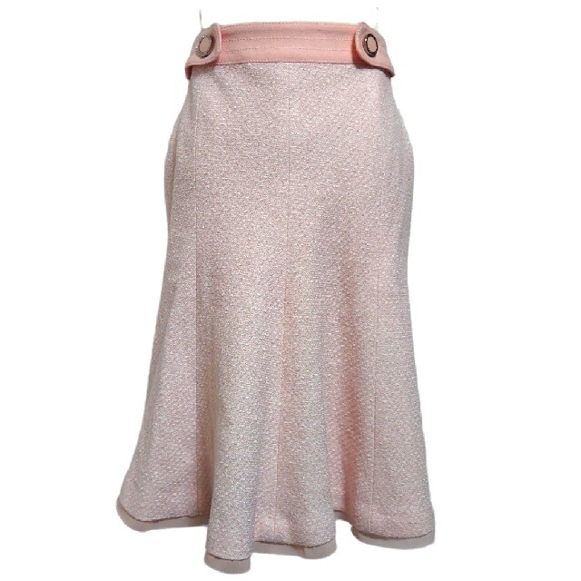 Courreges(クレージュ)の美品　クレージュ　可愛らしいピンクのツイード膝丈スカート　フレアスカート レディースのスカート(ひざ丈スカート)の商品写真