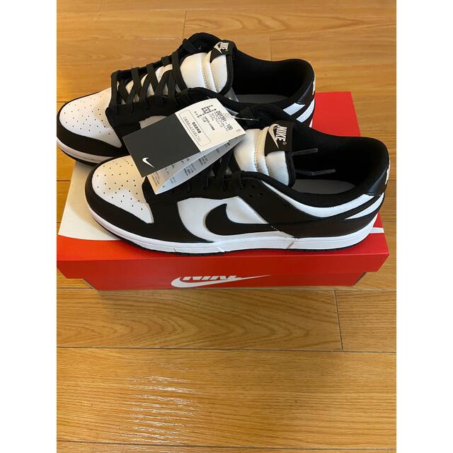 NIKE(ナイキ)のNike Dunk Low Retro White/Black 28.5cm メンズの靴/シューズ(スニーカー)の商品写真