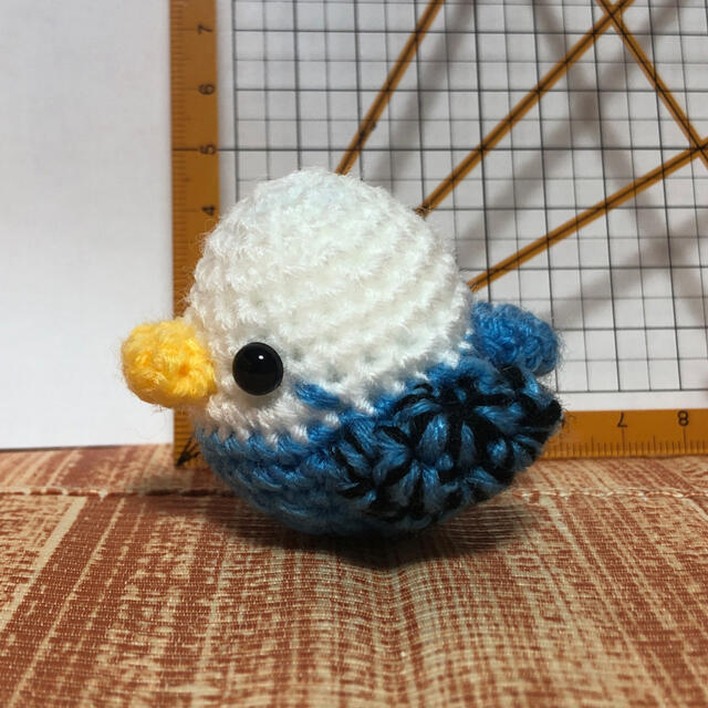 セキセイインコ(ハンドメイド)白×青③ ハンドメイドのぬいぐるみ/人形(ぬいぐるみ)の商品写真