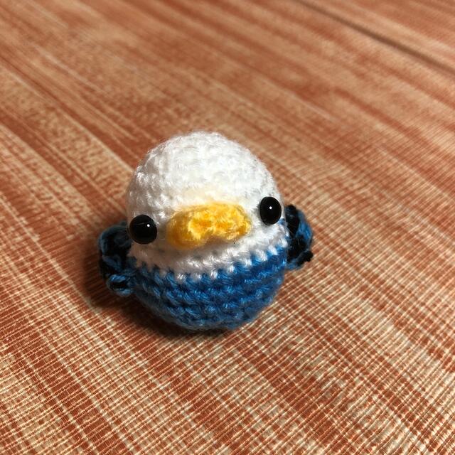 セキセイインコ(ハンドメイド)白×青⑤ ハンドメイドのぬいぐるみ/人形(ぬいぐるみ)の商品写真