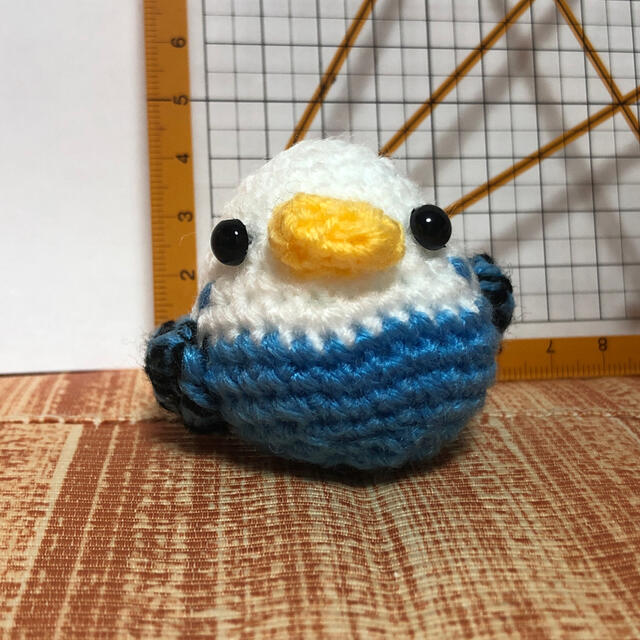 セキセイインコ(ハンドメイド)白×青⑥ ハンドメイドのぬいぐるみ/人形(ぬいぐるみ)の商品写真