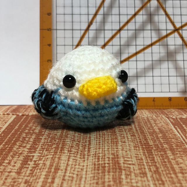 セキセイインコ(ハンドメイド)白×水色⑦ ハンドメイドのぬいぐるみ/人形(ぬいぐるみ)の商品写真