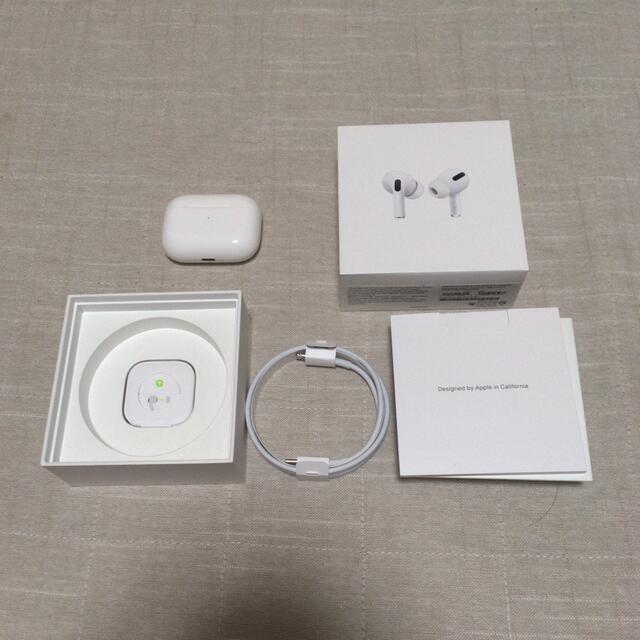 ヘッドフォン/イヤフォンAirPods pro MWP22J/A エアポッズプロ　Apple アップル