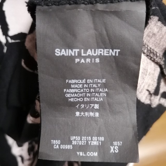 Saint Laurent(サンローラン)のSAINT LAURENT PARIS　サンローラン　パリ　スカル柄　Tシャツ メンズのトップス(Tシャツ/カットソー(半袖/袖なし))の商品写真