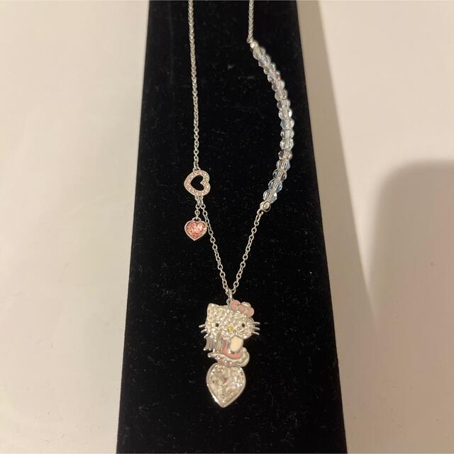 SWAROVSKI(スワロフスキー)の美品 レア！スワロフスキー キティちゃん ネックレス レディースのアクセサリー(ネックレス)の商品写真