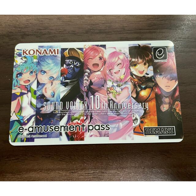 KONAMI(コナミ)のSOUND VOLTEX 10周年記念e-Amusement pass エンタメ/ホビーのエンタメ その他(その他)の商品写真