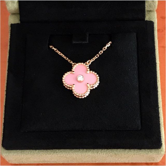 公式超高品質Van Cleef & Arpels - ヴァンクリーフ&アーペル 2015年 公式超高品質Van Cleef & Arpels - ヴァンクリーフ&アーペル 2015年