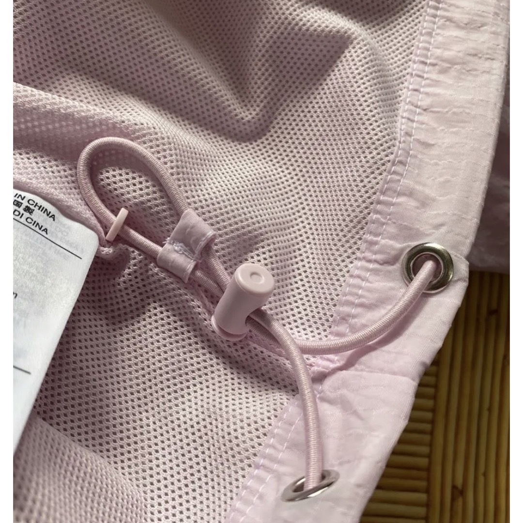 NIKE(ナイキ)のナイキ　NIKE ウーブンジャケット ビッグスウッシュ　レペル　L ピンク レディースのジャケット/アウター(ナイロンジャケット)の商品写真