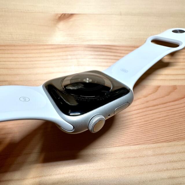 Apple Watch(アップルウォッチ)のApple Watch series 5 GPS 44mm シルバー メンズの時計(腕時計(デジタル))の商品写真