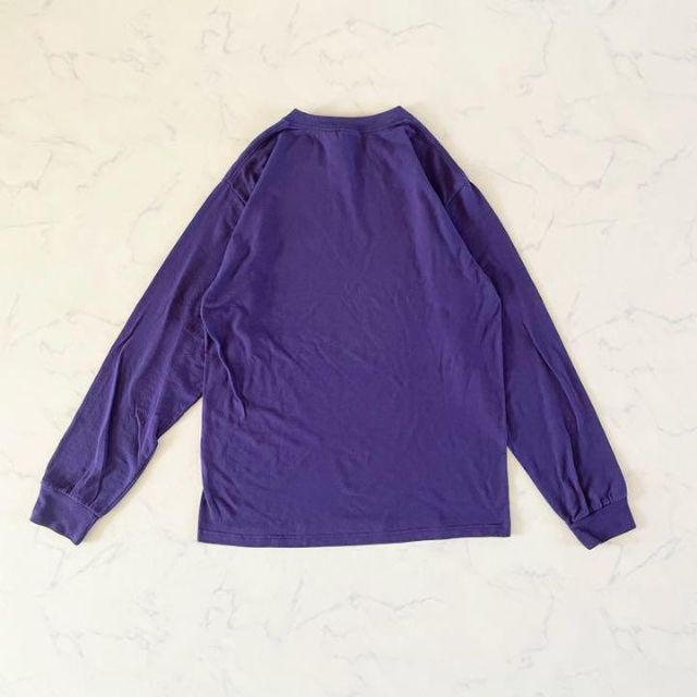 【美品】Mサイズ メンズ 古着 紫 ロンT 長袖Tシャツ 輸入古着 バレーボール メンズのトップス(Tシャツ/カットソー(七分/長袖))の商品写真