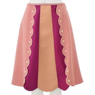 チェスティ(Chesty)の新品タグ付き　パールスカラップスカート　ピンク　１サイズ(ひざ丈スカート)
