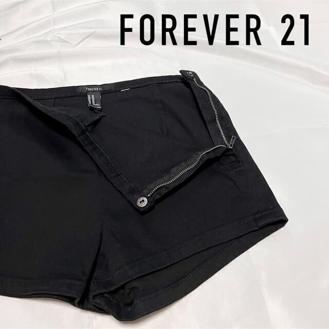 FOREVER 21(フォーエバートゥエンティーワン)の【kids　送料無料】フォーエバー21 ショートパンツ　サイズs レディースのパンツ(ショートパンツ)の商品写真