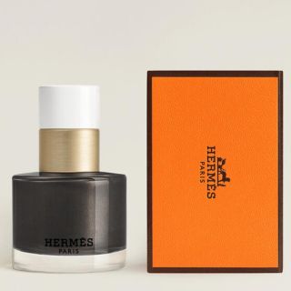 エルメス(Hermes)のエルメス♡ 限定色♡2022リミテッドエディションネイルカラー　グリ・エタン(マニキュア)