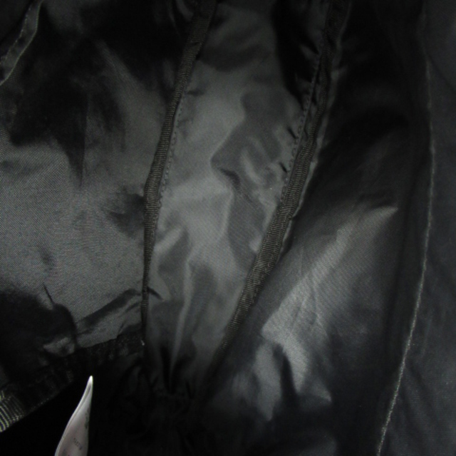 le coq sportif(ルコックスポルティフ)のルコックスポルティフ ショルダーバッグ 斜め掛け ドット柄 黒 レディースのバッグ(ショルダーバッグ)の商品写真