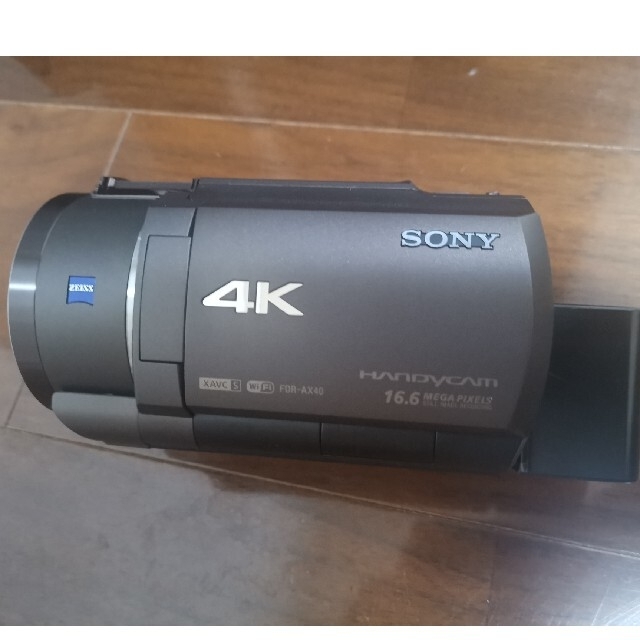 SONY(ソニー)のSONY FDR-AX40 4Kデジタルビデオカメラ スマホ/家電/カメラのカメラ(ビデオカメラ)の商品写真