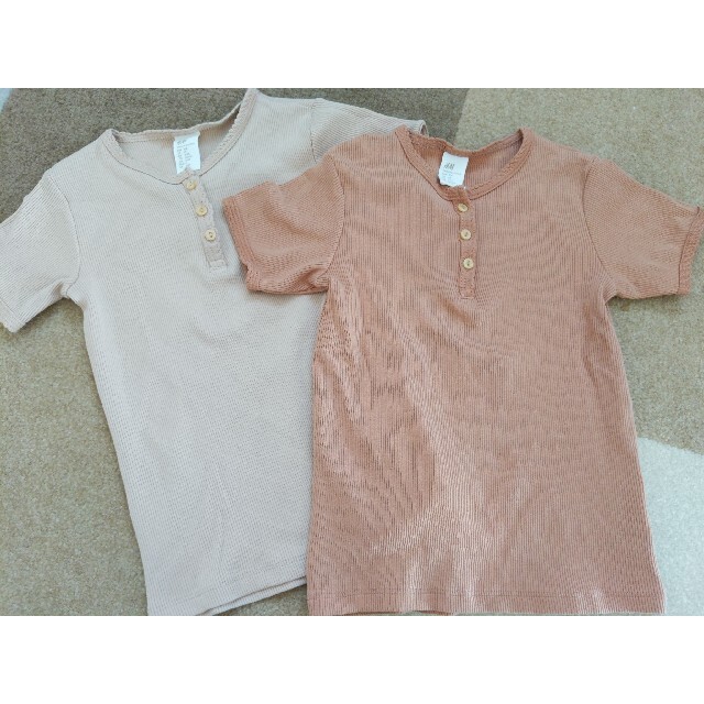 H&M(エイチアンドエム)のリブトップス2枚セット キッズ/ベビー/マタニティのキッズ服女の子用(90cm~)(Tシャツ/カットソー)の商品写真