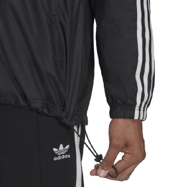 adidas(アディダス)のアディダスオリジナルス メンズ フルジップ ウインドブレーカー パーカー 黒 メンズのジャケット/アウター(ナイロンジャケット)の商品写真