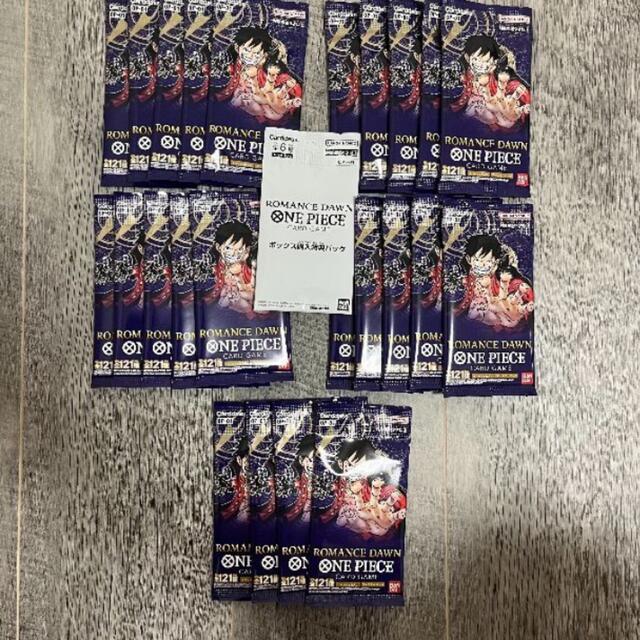 BANDAI(バンダイ)のワンピースカード　1box分　24パック エンタメ/ホビーのトレーディングカード(Box/デッキ/パック)の商品写真