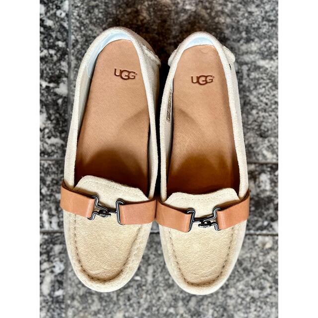 UGG.モカシン　ローファー