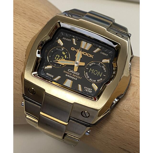 G-SHOCK/ゴールド/スクエア/G-011/メタルバンド/時計/反転液晶/金 G-SHOCK/ゴールド/スクエア/G-011/メタルバンド/時計/反転液晶/金