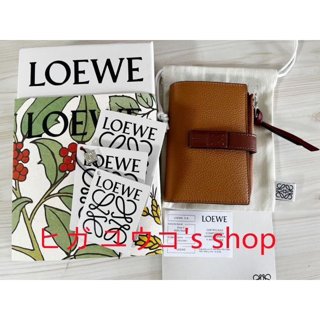 極美品 LOEWE ロエベ 二つ折り財布 早い者勝ち