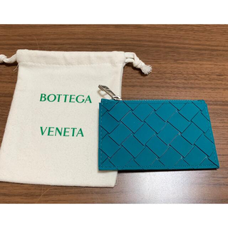 ボッテガヴェネタ(Bottega Veneta)のBOTTEGA VENETAイントレチャートファスナー付きラバーカードケース(コインケース/小銭入れ)