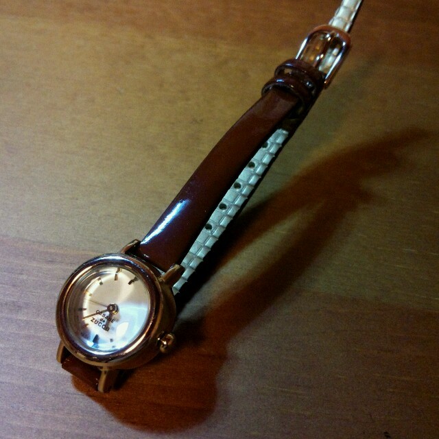 CABANE de ZUCCa(カバンドズッカ)のZUCCA　レディバグ レディースのファッション小物(腕時計)の商品写真