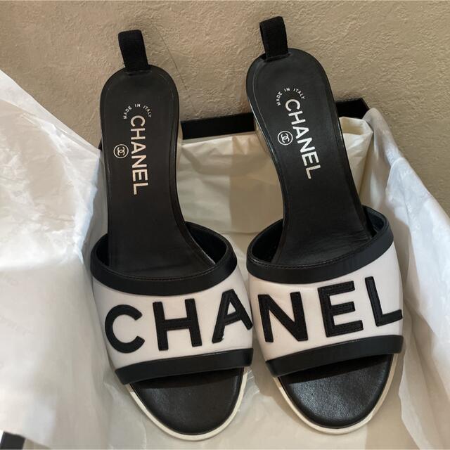 レディースお決まりです！！！！CHANEL サンダル