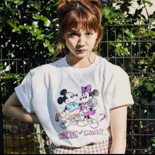 メリージェニー(merry jenny)のmerry jenny ミッキーandミニーTシャツ(Tシャツ(半袖/袖なし))