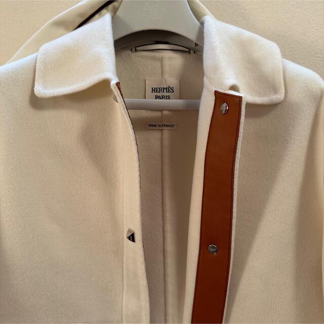 HERMES - 2021 エルメス メドール ショート コート 白 カシミヤ HERMES - 2021 エルメス メドール ショート コート 白 カシミヤ