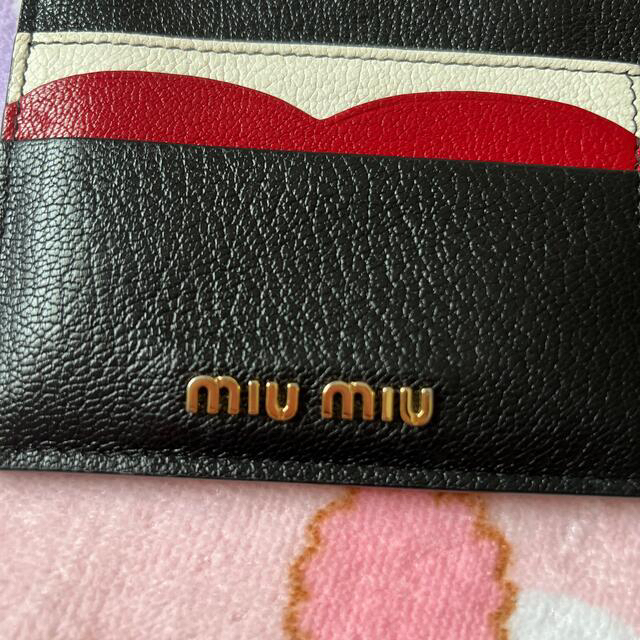 ミュウミュウ miumiu マドラス レザー カードケース コインケース 商品