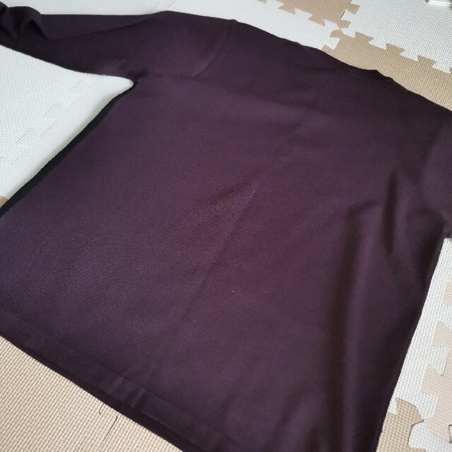 新品未使用 ニット バイカラー 黒 紫 ウール カットソー 刺繍 Lサイズ レディースのトップス(カットソー(長袖/七分))の商品写真