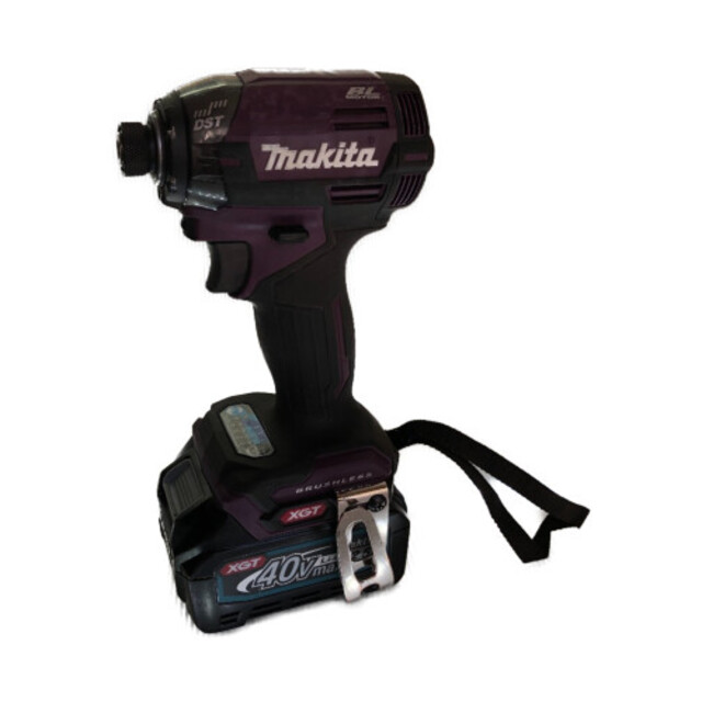 Makita(マキタ)の◇◇MAKITA インパクトドライバ　充電器・充電池2個・ケース付 TD002G インテリア/住まい/日用品のインテリア/住まい/日用品 その他(その他)の商品写真