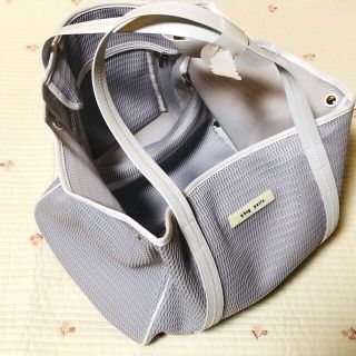 限定価格❤️qbag nest zip L グレージュビアンコ キューバッグの