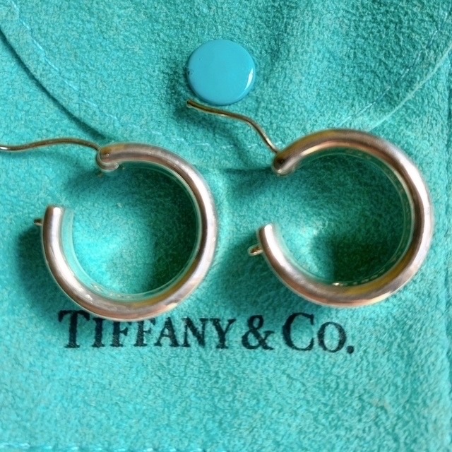 Tiffany & Co.(ティファニー)のティファニー　1837刻印ピアス レディースのアクセサリー(ピアス)の商品写真