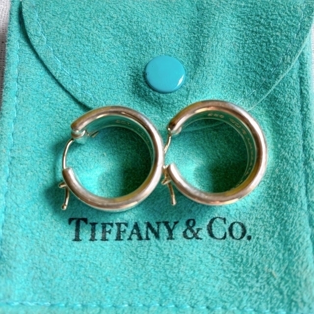 Tiffany & Co.(ティファニー)のティファニー　1837刻印ピアス レディースのアクセサリー(ピアス)の商品写真