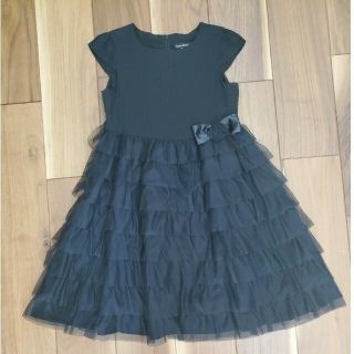 ベベ(BeBe)のBeBe ワンピース ドレス フォーマル フリル ブラック 黒 美品 140(ドレス/フォーマル)